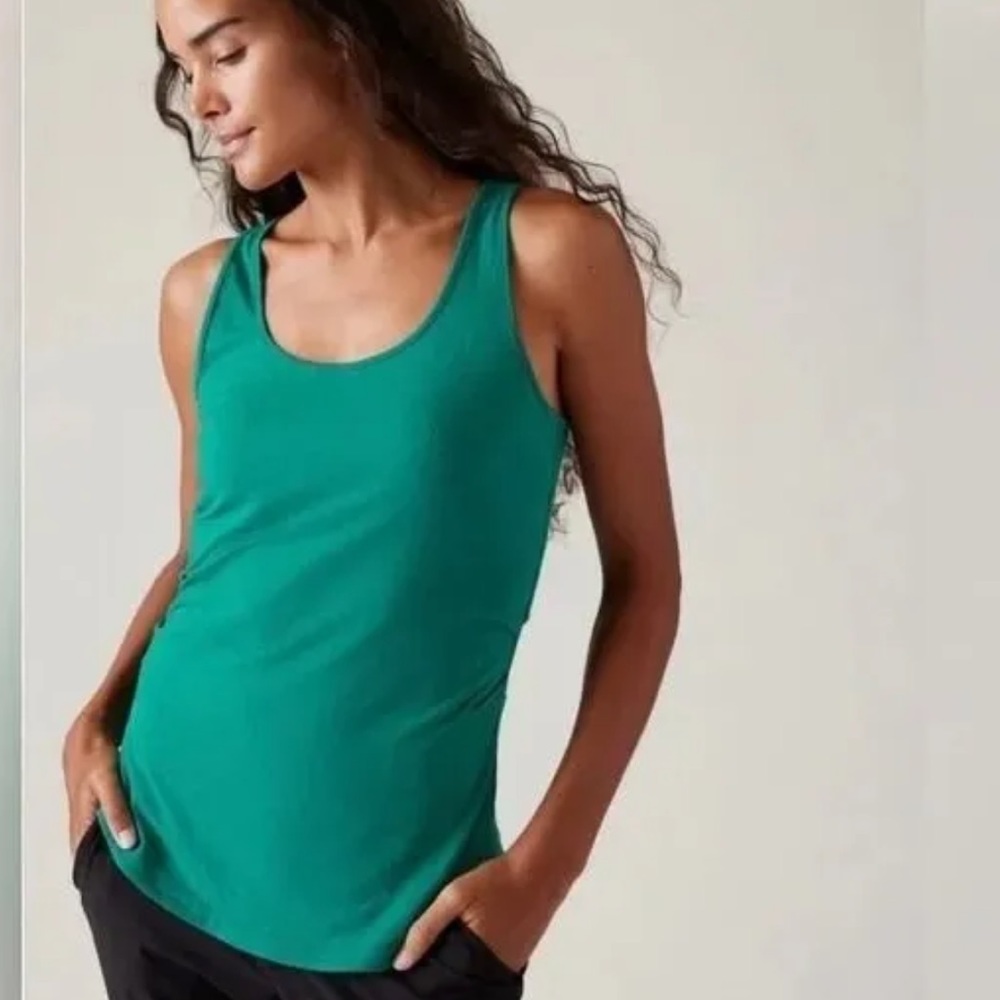 Athleta Outbound Scoop Neck Tank Top